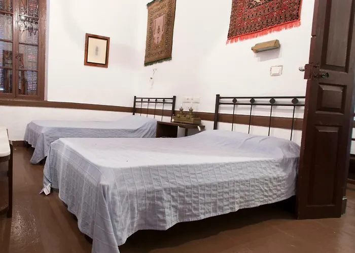 The Scarlet House بيت للعطل *