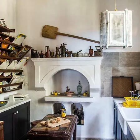 Vakantiehuis The Scarlet House